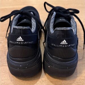 Adidas x Stella McCartney Black Women’s Athletic Shoes Size 9.5 Worn Twixe